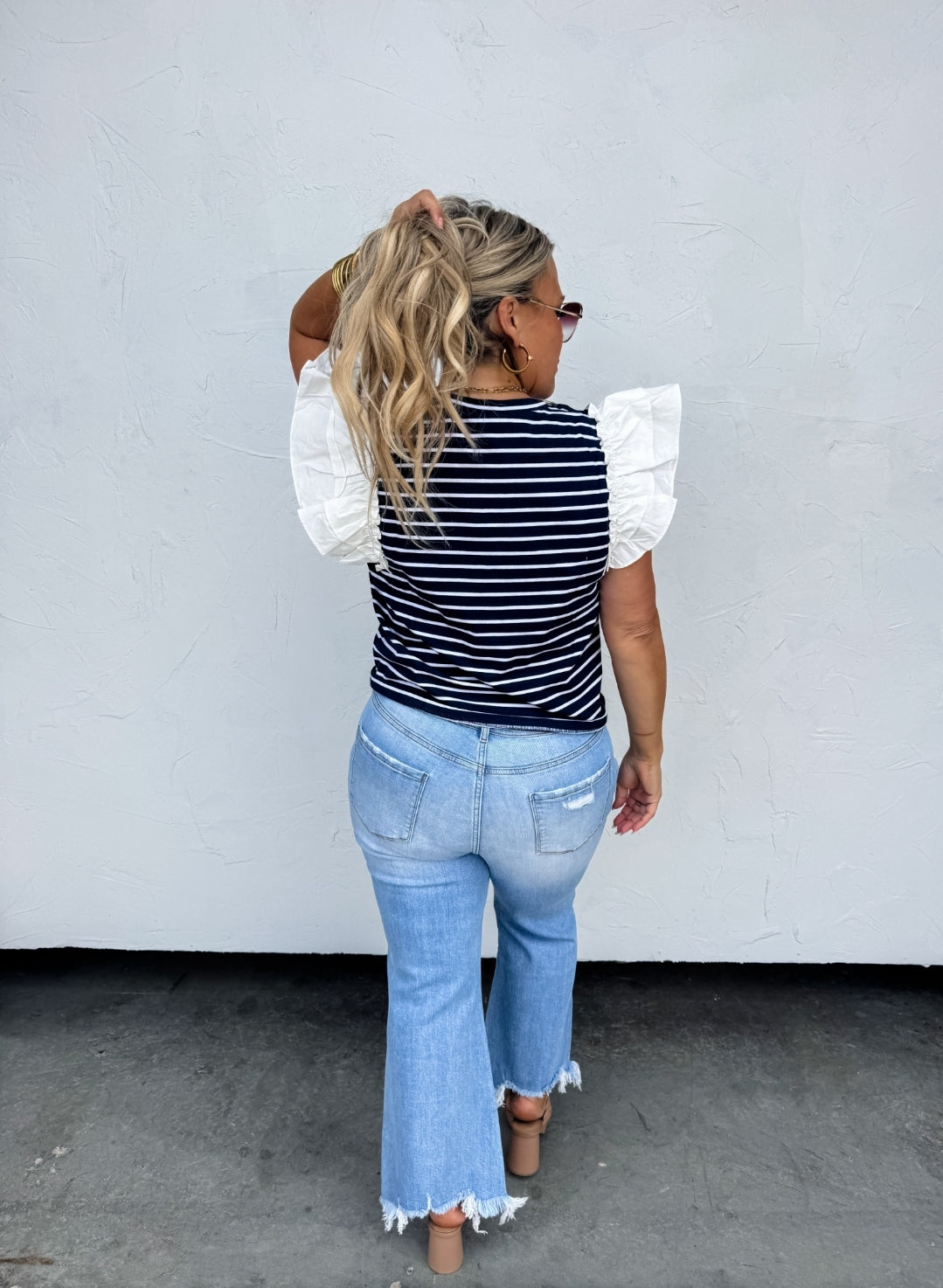 Blakeley Light Wash Denim Non-distressed Cropped Raw Hem Jeans