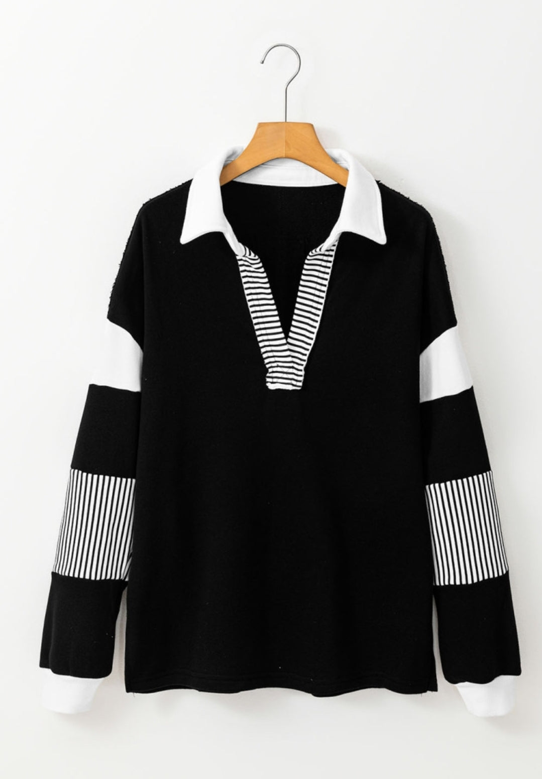 Black & White Pullover Long Sleeve Striped Accents
